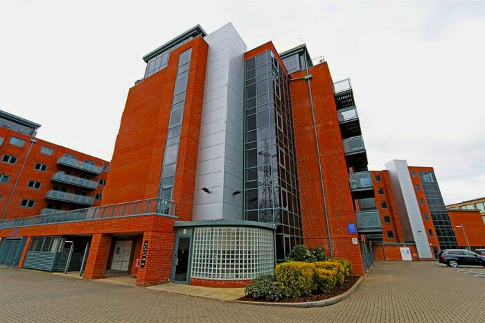2 Bedroom Flat To Rent In Vista House, Chapter Way, Colliers Wood, SW19