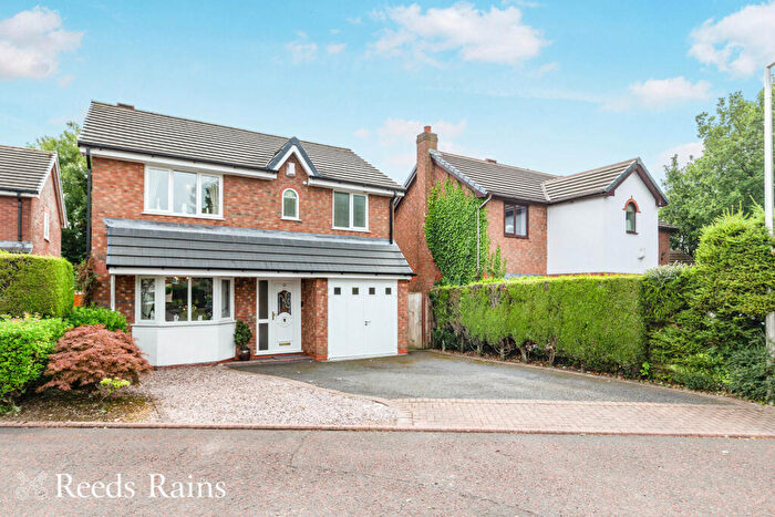 4 Bedroom Detached House For Sale In Bearswood Croft, Clayton-le-Woods, Chorley, Lancashire, PR6