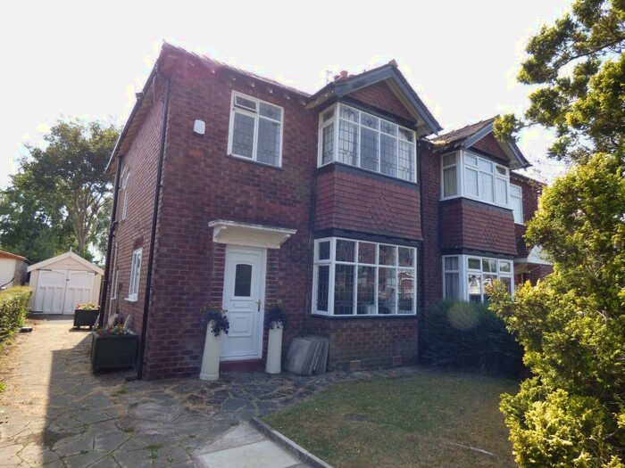 3 Bedroom Semi-Detached House To Rent In Chatsworth Road, Hazel Grove, Stockport, SK7