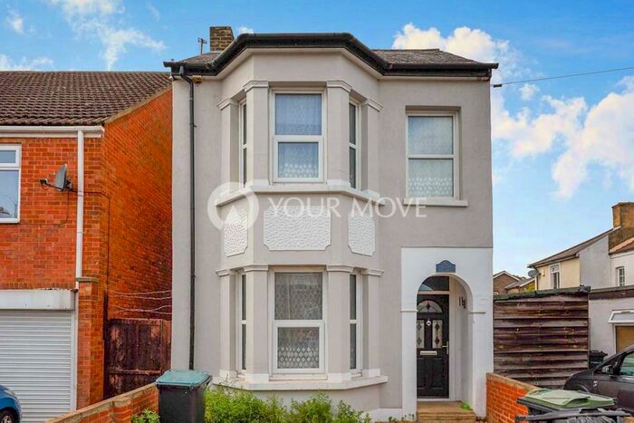 3 Bedroom Detached House To Rent In Cambrian Grove, Gravesend, Kent, DA11