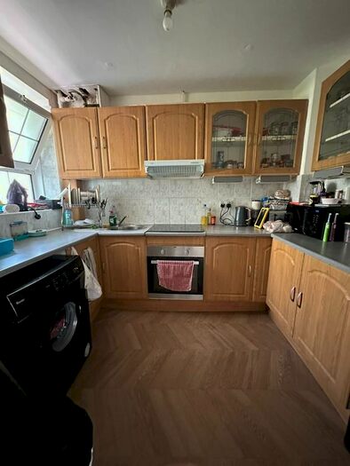 2 Bedroom Flat To Rent In Ritchie House, Hazellville Road, London, N19
