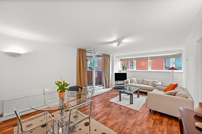 2 Bedroom Flat For Sale In Blazer Court, A St. John's Wood Road, NW8