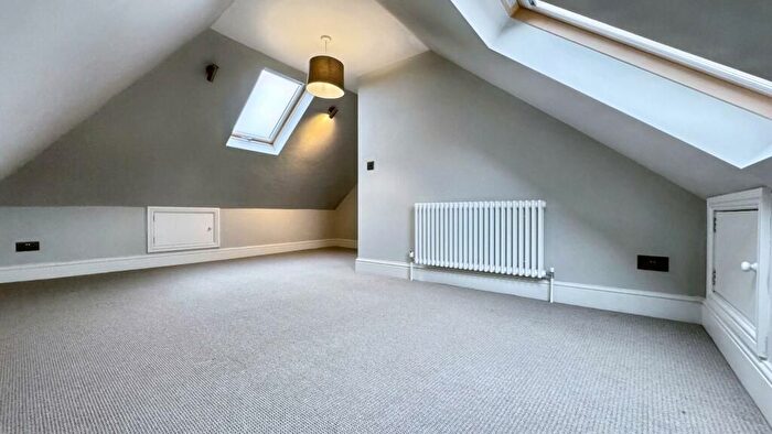 3 Bedroom Terraced House To Rent In Halsbury Road, Bristol, BS6