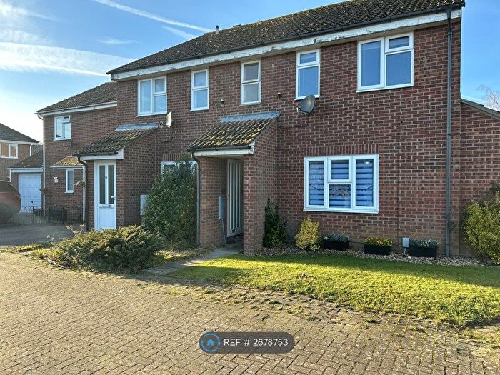 1 Bedroom Flat To Rent In Maypole Green Road, Colchester, CO2