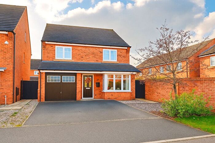 4 Bedroom Detached House For Sale In Pennington Drive, Farington Moss, Leyland, Lancashire, PR26