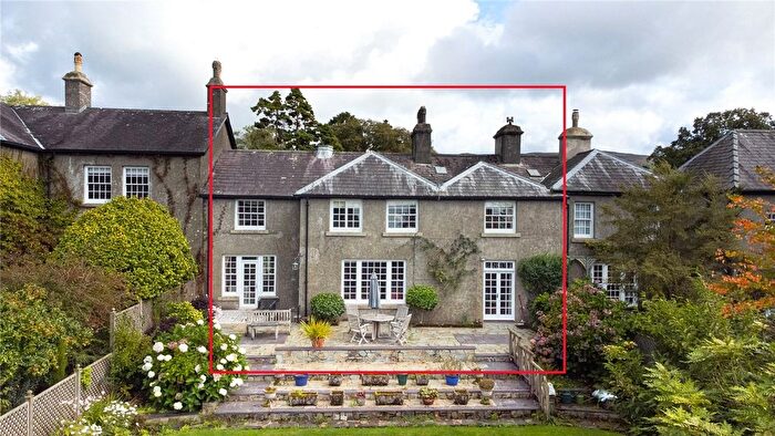 4 Bedroom Semi-Detached House To Rent In Caernarfon, LL55