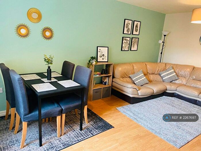 6 Bedroom Flat To Rent In Radford Road, Leamington Spa, CV31