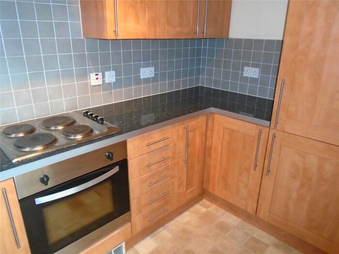 2 Bedroom Flat To Rent In Ellesmere Green, Eccles, Manchester M30