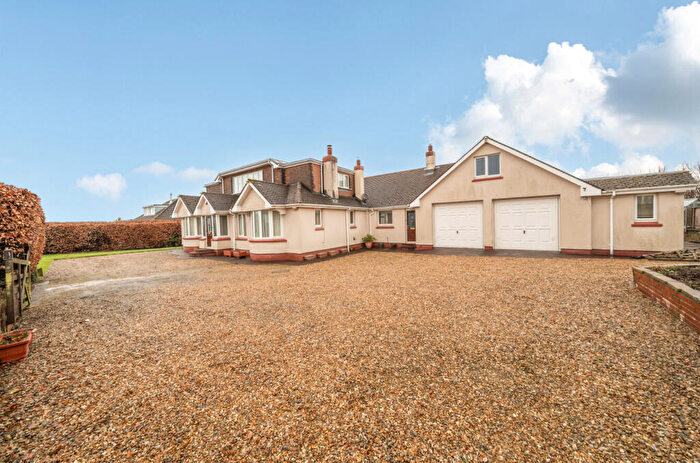 7 Bedroom Detached House For Sale In Bratton Fleming, Barnstaple, Devon, EX31