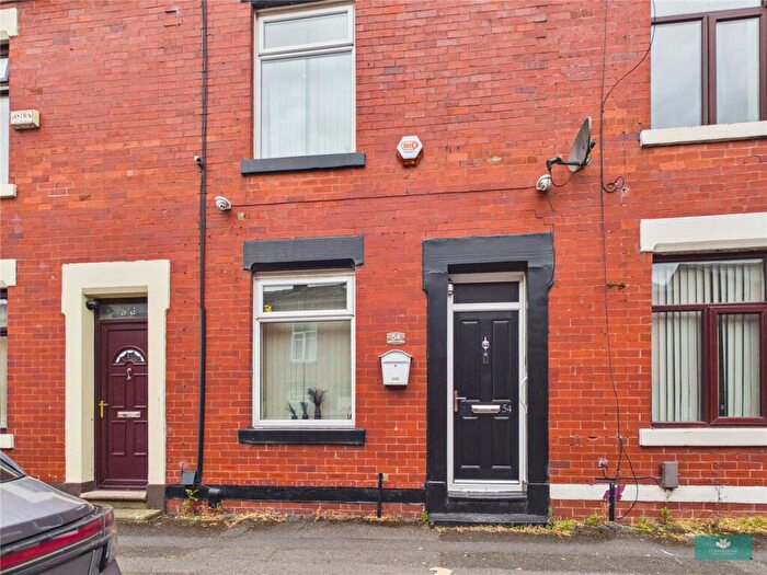 2 Bedroom Terraced House For Sale In Herbert St, Oldham, OL4