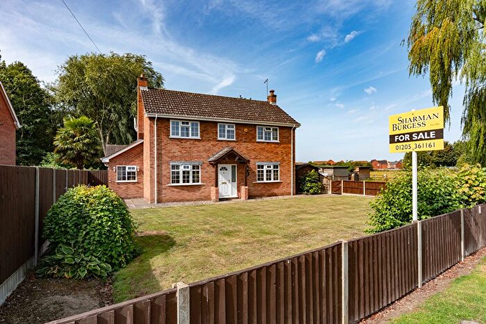3 Bedroom Detached House For Sale In Station Road, Swineshead, Boston, PE20