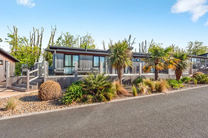 3 Bedroom Lodge For Sale In Bowleaze Coveway, Weymouth, DT3