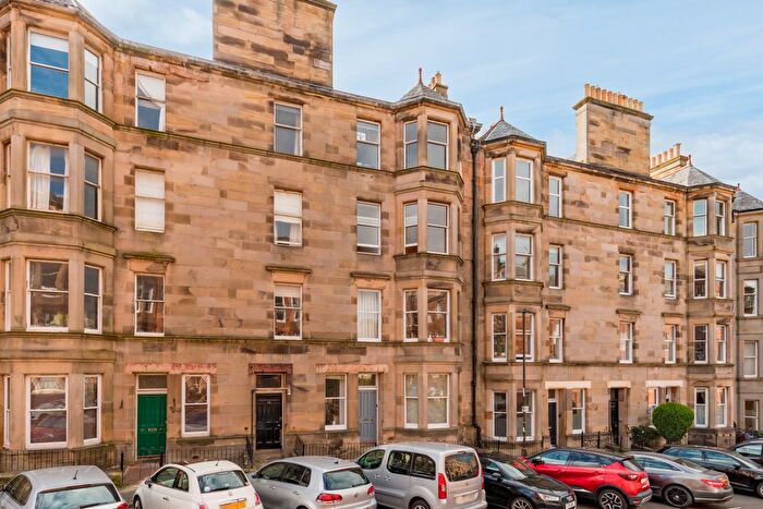 2 Bedroom Flat For Sale In Montpelier Park, Edinburgh, EH10