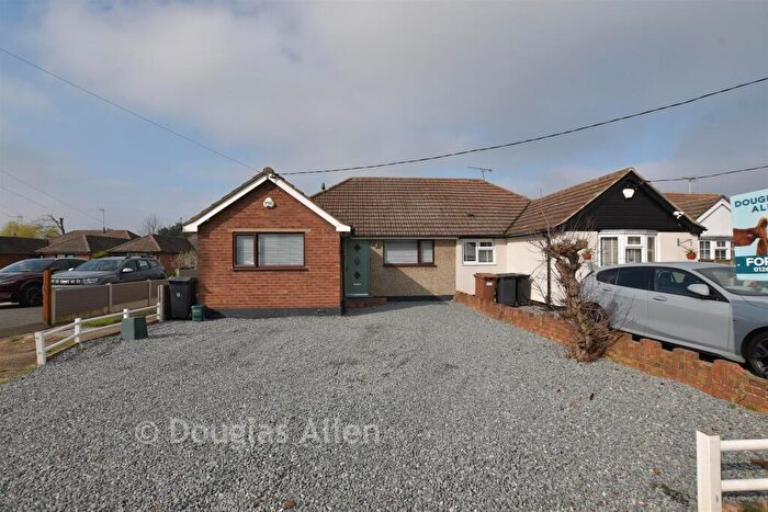 3 Bedroom Semi-Detached Bungalow For Sale In Church End Lane, Runwell, Wickford, Essex, SS11
