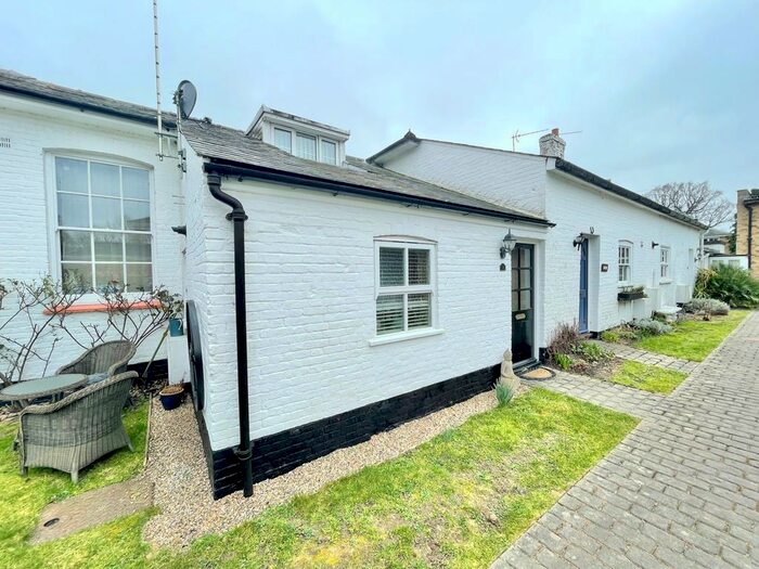 1 Bedroom Terraced House To Rent In Coach House Mews, Norwich, NR4