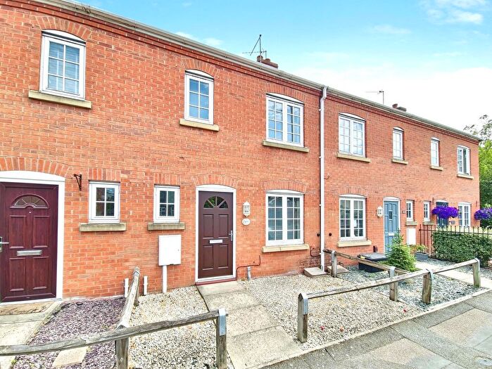 2 Bedroom Terraced House For Sale In Station Road, Derby, DE74
