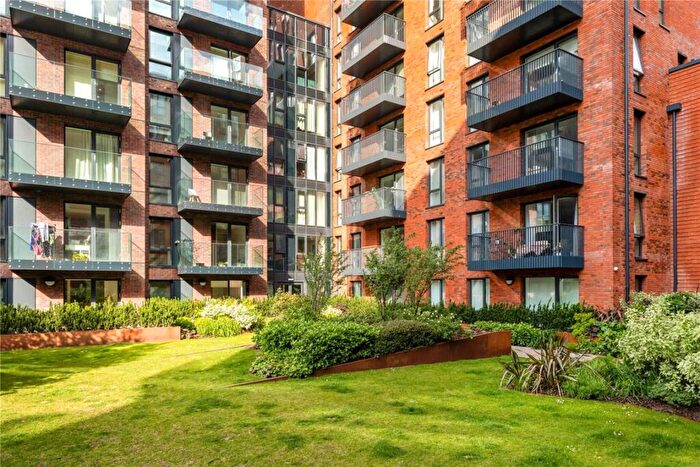 2 Bedroom Flat To Rent In Shadwell Street, Birmingham, B4