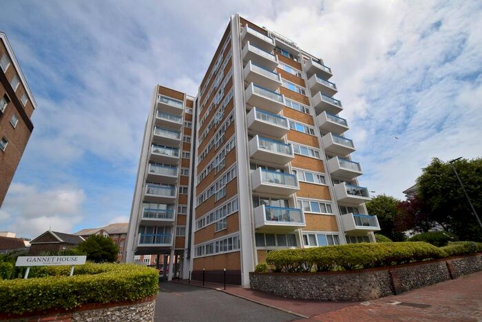 2 Bedroom Flat To Rent In Gannet House, Hartington Place, Eastbourne, East Sussex, BN21