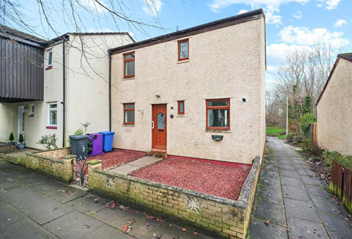 3 Bedroom End Of Terrace House For Sale In Lanfine Way, Girdle Toll, Irvine, KA11