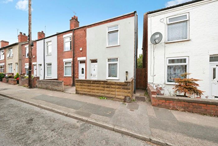 2 Bedroom Terraced House For Sale In Princes Street, Mansfield, NG18