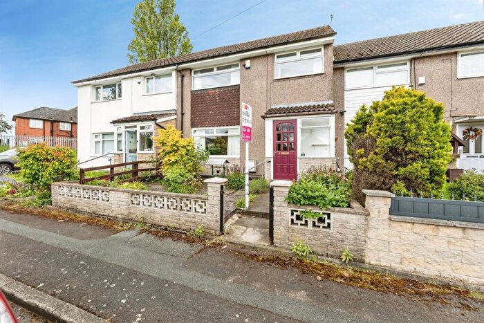 3 Bedroom Terraced House For Sale In Bodmin Place, Leeds, LS10