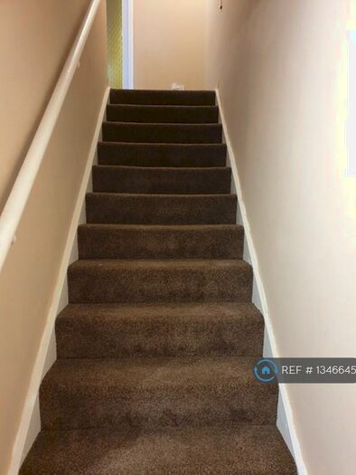 2 Bedroom Semi-Detached House To Rent In Woodside Avenue, Thornliebank, Glasgow, G46