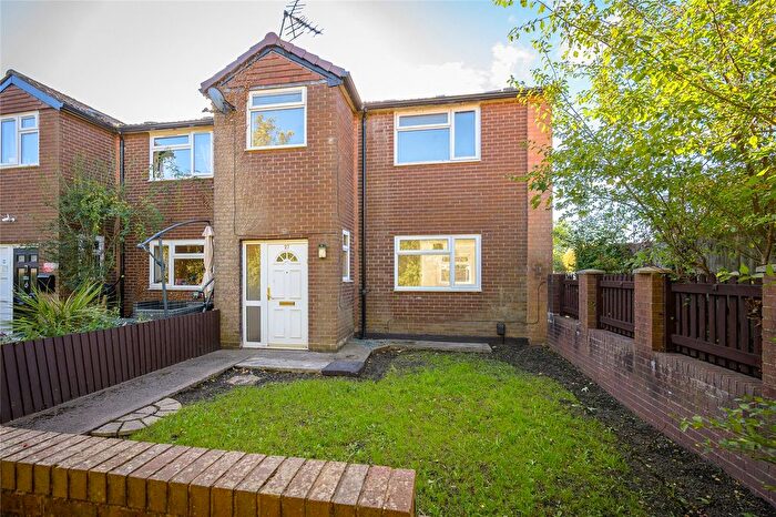 3 Bedroom Semi-detached House For Sale In The Glebelands, Donnington, Telford, Shropshire, TF2