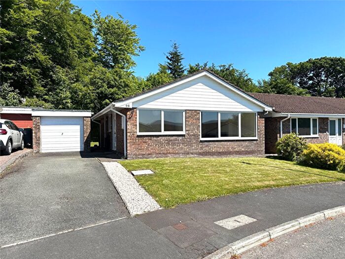 2 Bedroom Bungalow For Sale In Beech Grove, Brecon, Powys, LD3