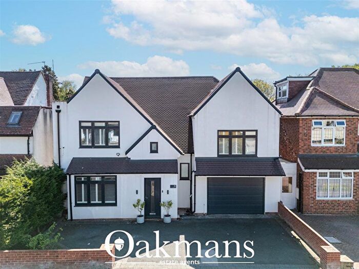6 Bedroom Detached House For Sale In Selwyn Road, Birmingham, B16