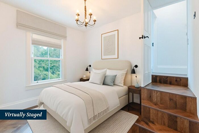 2 Bedroom Flat To Rent In Cranwich Road, Stamford Hill, N16