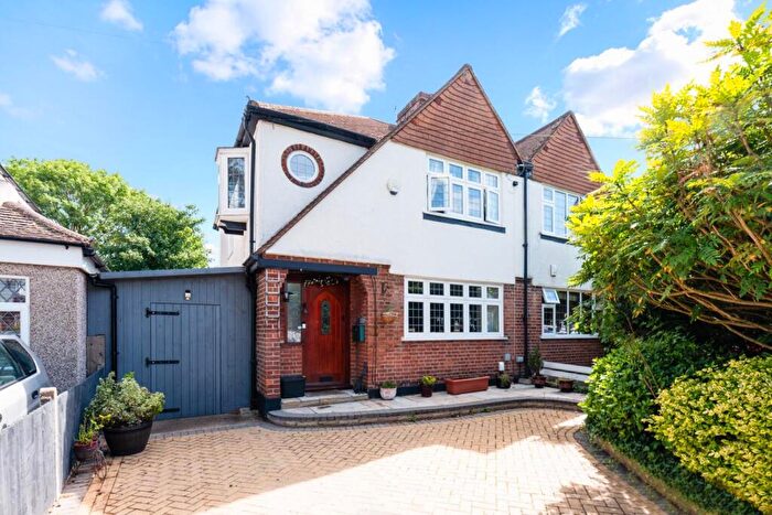 4 Bedroom Semi-Detached House For Sale In Ewell Park Way, Ewell, Epsom, KT17