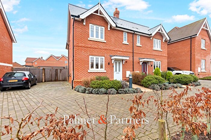 3 Bedroom Semi Detached House For Sale In Bonita Walk, Colchester, Essex, CO4