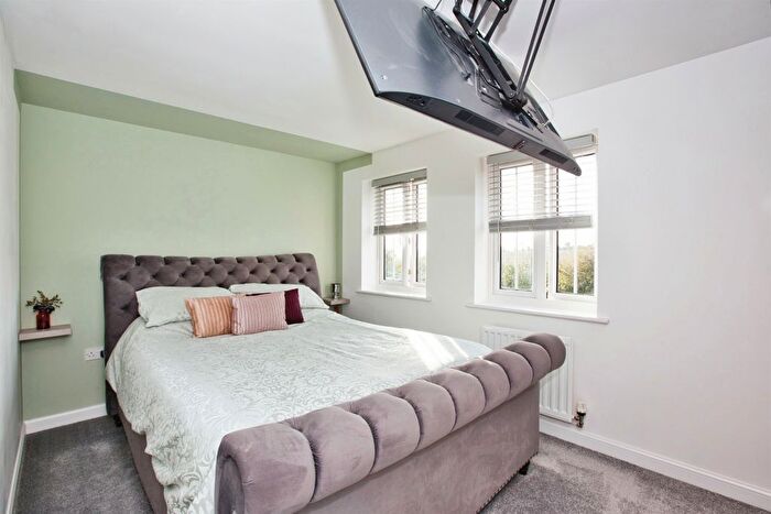 4 Bedroom Detached House For Sale In Atkins Hill, Wincanton, BA9