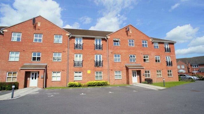 2 Bedroom Apartment To Rent In Welland Road, Hilton, DE65