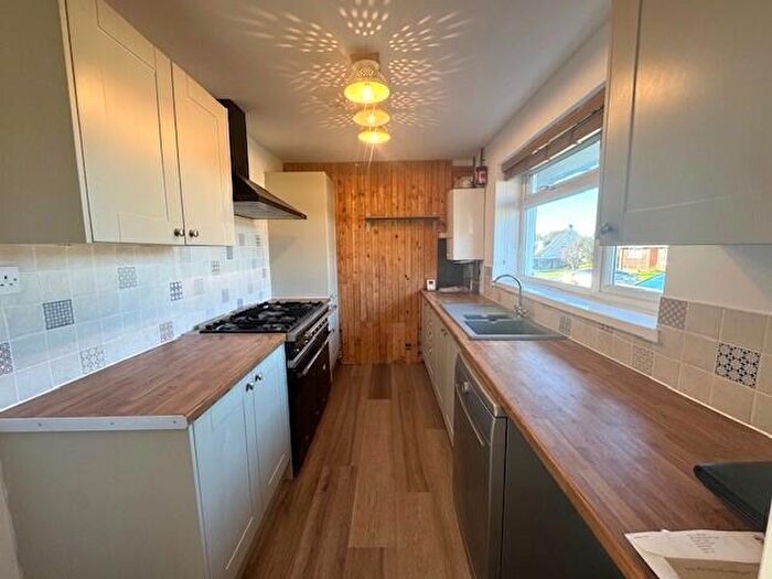 2 Bedroom Bungalow To Rent In Maryland Close, Townhill Park, Southampton, SO18
