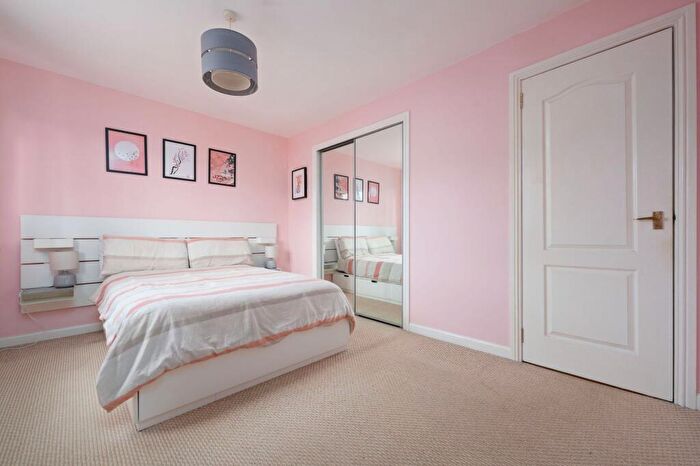 2 Bedroom Semi-Detached House For Sale In Willow Brae, Plean, FK7