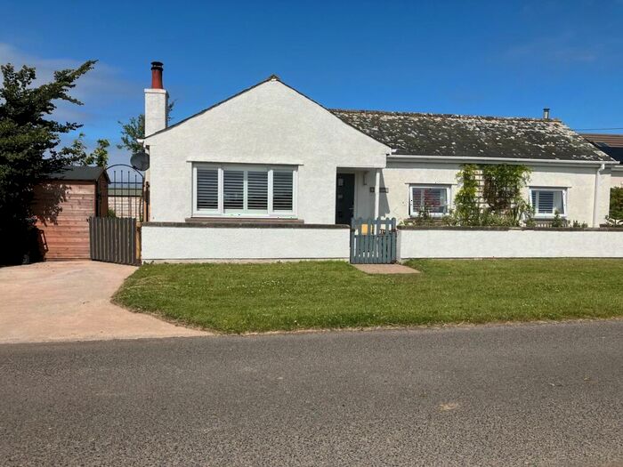 2 Bedroom Detached Bungalow For Sale In Silloth, Wigton, CA7