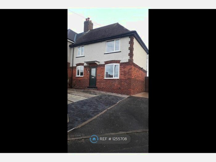 3 Bedroom Semi-Detached House To Rent In Tapton View Road, Chesterfield S41
