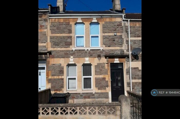 5 Bedroom Terraced House To Rent In Claude Avenue, Bath, BA2