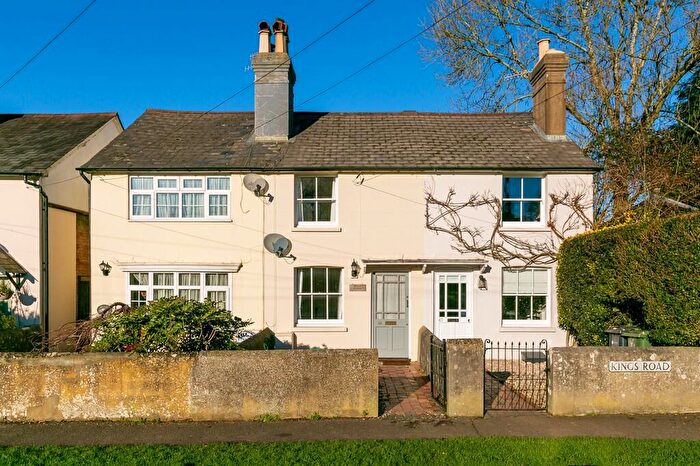 2 Bedroom Terraced House To Rent In Kings Road, Shalford, GU4