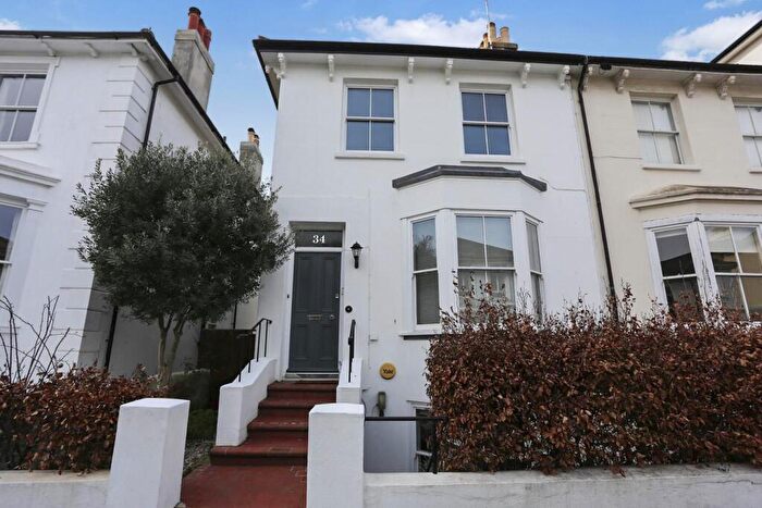 1 Bedroom Flat To Rent In Hova Villas, Hove, BN3