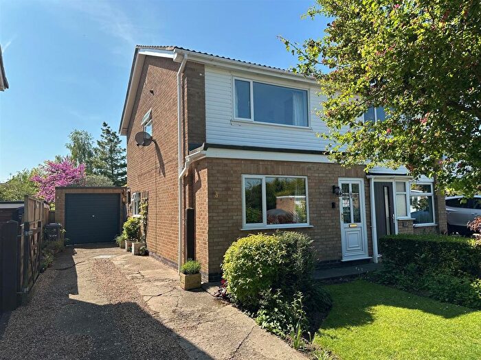 3 Bedroom Semi-Detached House For Sale In Mill Road, Stilton, Peterborough, PE7