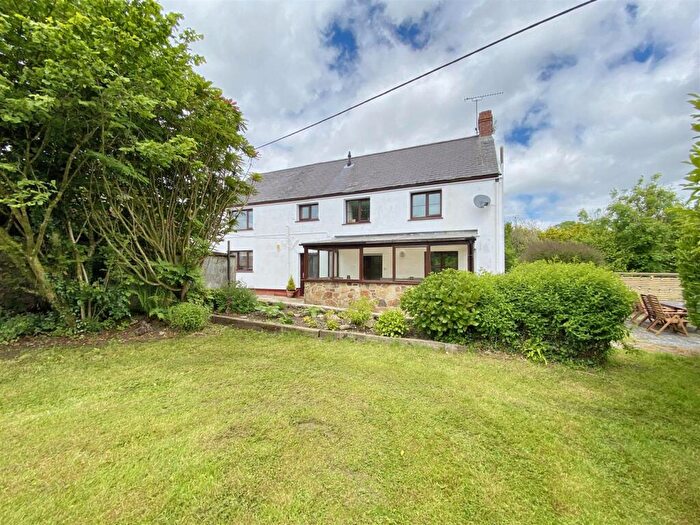 4 Bedroom Country House For Sale In Llanteg, Narberth, SA67