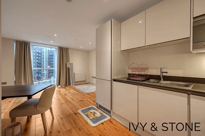 1 Bedroom Flat To Rent In Emily Street, London, Greater London, E16