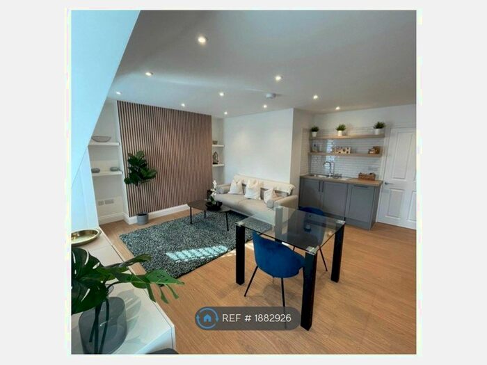 1 Bedroom Flat To Rent In Bouverie Road West, Folkestone, CT20