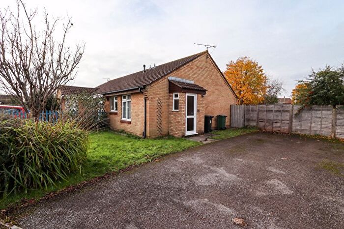 1 Bedroom Semi-Detached Bungalow To Rent In Corner Croft, Clevedon, BS21