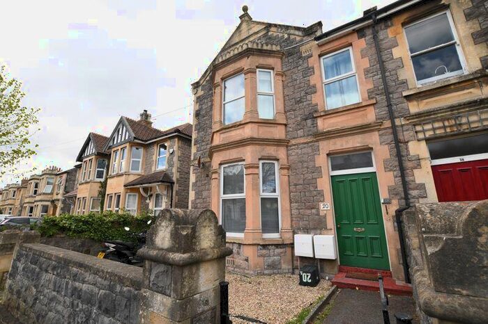 2 Bedroom Flat To Rent In Severn Avenue, Weston-Super-Mare, BS23