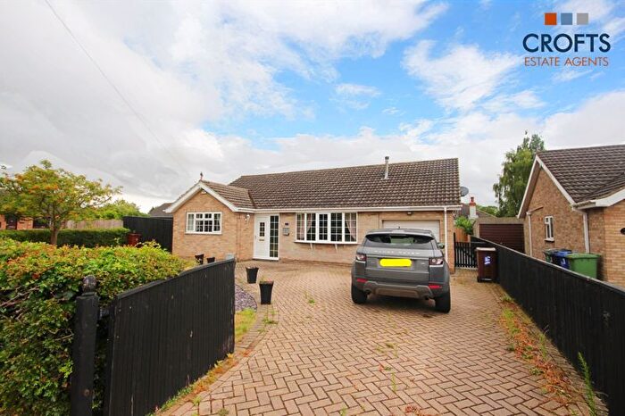 2 Bedroom Detached House For Sale In Westwood Road, Healing, DN41