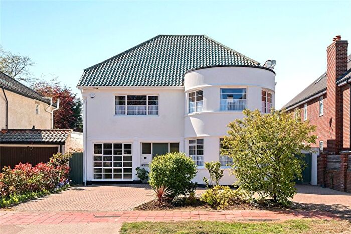 5 Bedroom Detached House For Sale In Parkwood Avenue, Esher, KT10