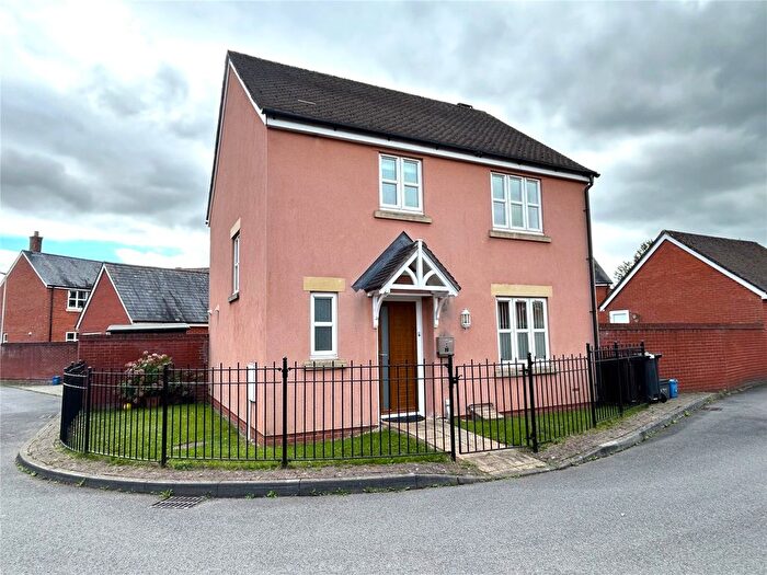3 Bedroom Detached House To Rent In Exmoor Close, Tiverton, Devon, EX16